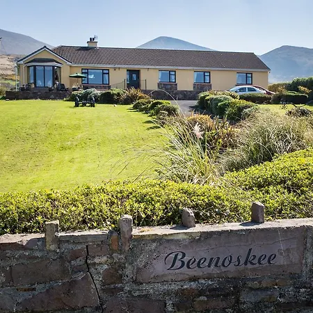 Beenoskee Bed & Breakfast 3*